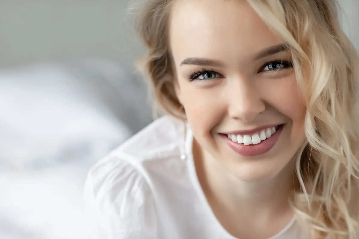 How Much Does Zirconium Dental Veneer Cost? Turkey vs. Other Countries