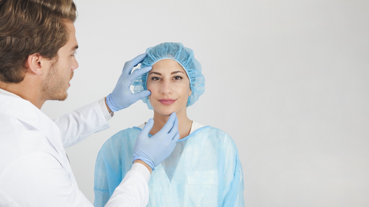 What is Plastic Surgery for Face Procedures? Why are They Popular?